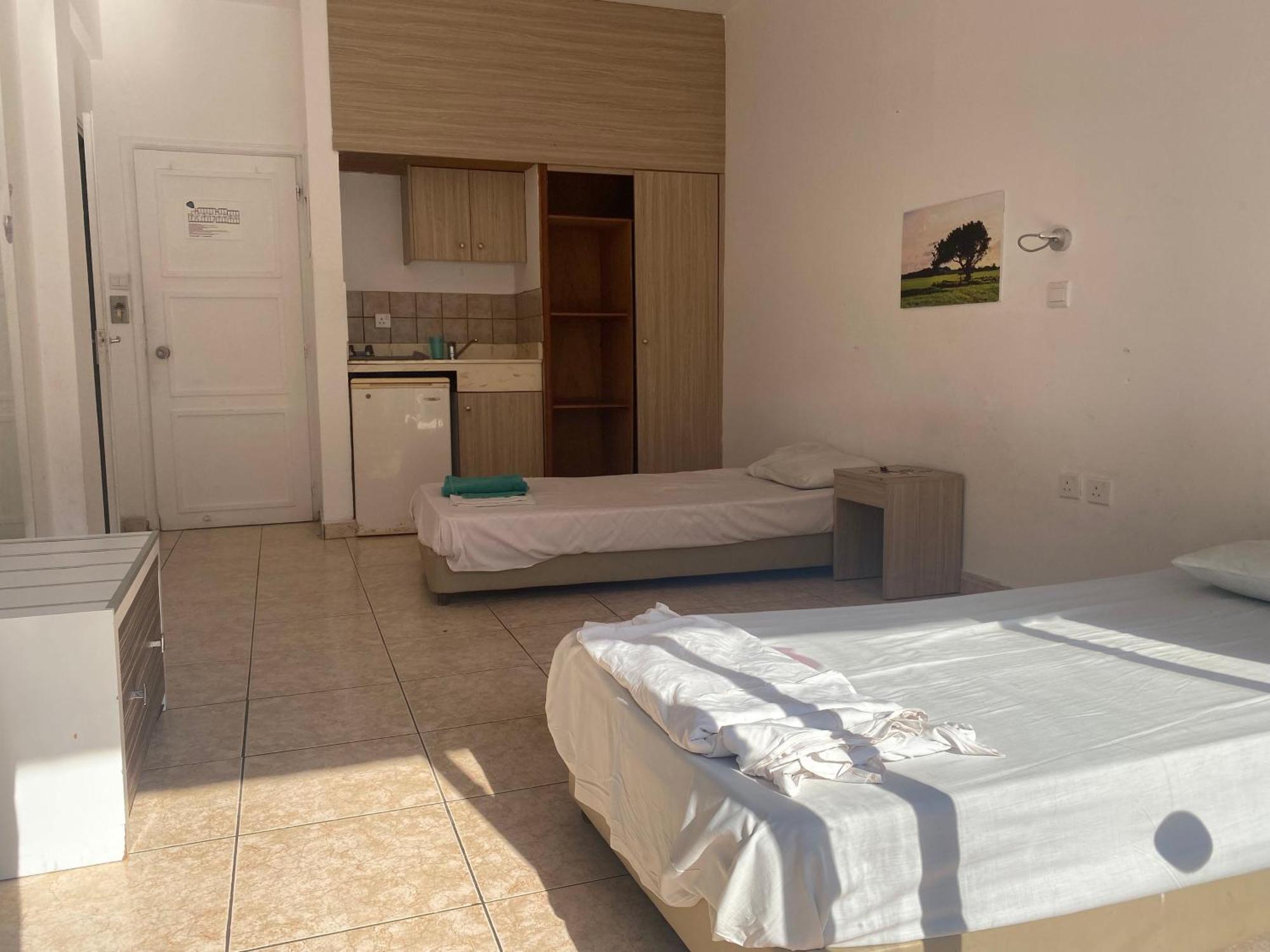 Pan Marie Apartments Ajia Napa Zewnętrze zdjęcie